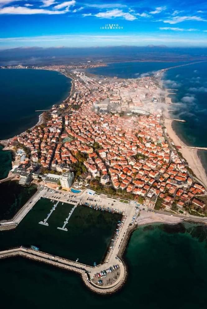 Hristovi Apartments & Studios Pomorie Ngoại thất bức ảnh