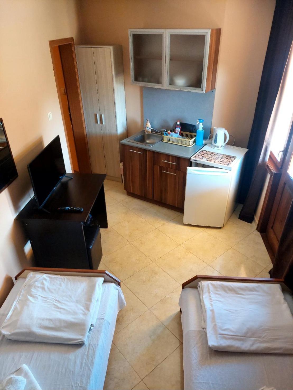 Hristovi Apartments & Studios Pomorie Ngoại thất bức ảnh