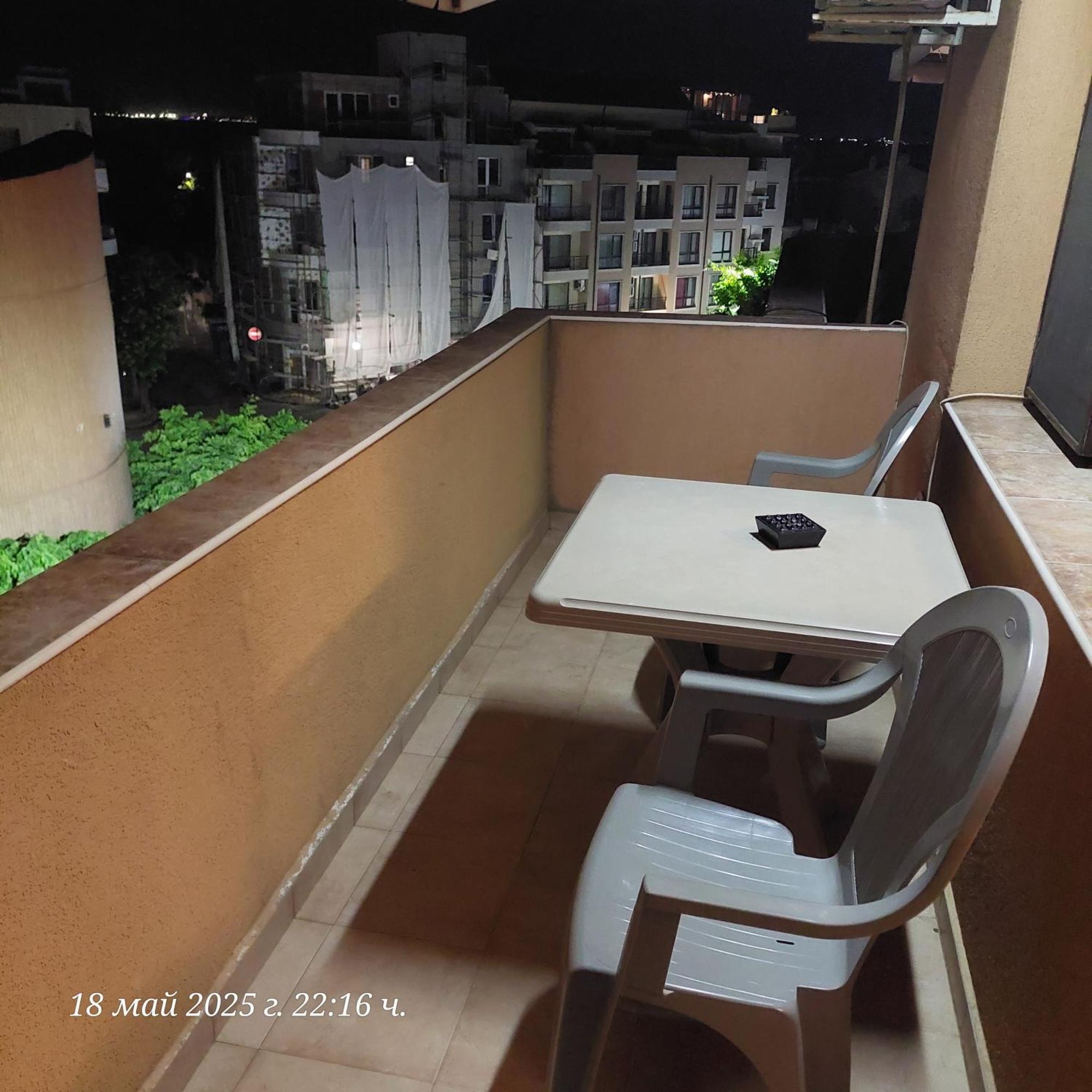 Hristovi Apartments & Studios Pomorie Ngoại thất bức ảnh