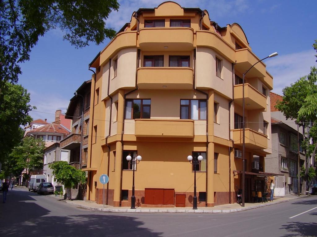 Hristovi Apartments & Studios Pomorie Ngoại thất bức ảnh