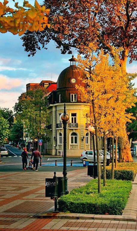 Hristovi Apartments & Studios Pomorie Ngoại thất bức ảnh